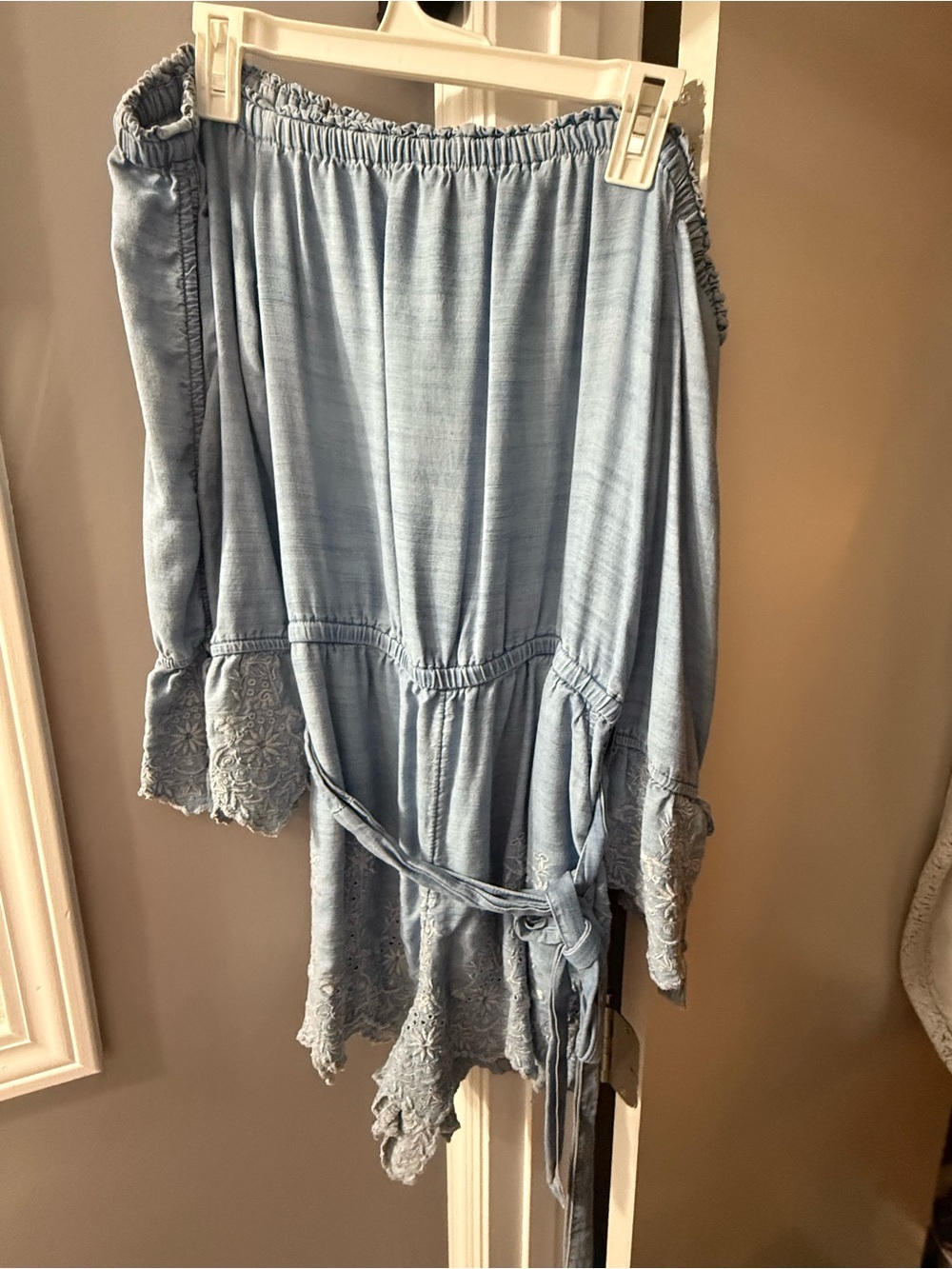 American Eagle Outfitters Light Blue Off-Shoulder Top with Elastic Neckline